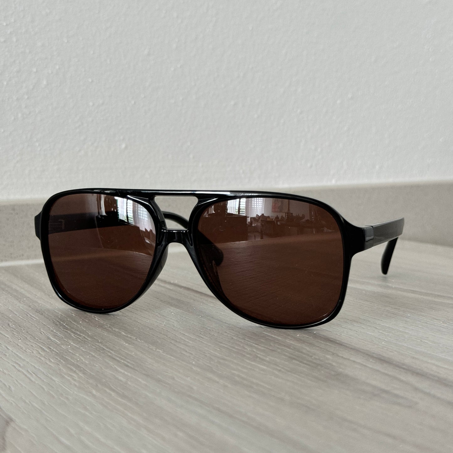 brown aviators