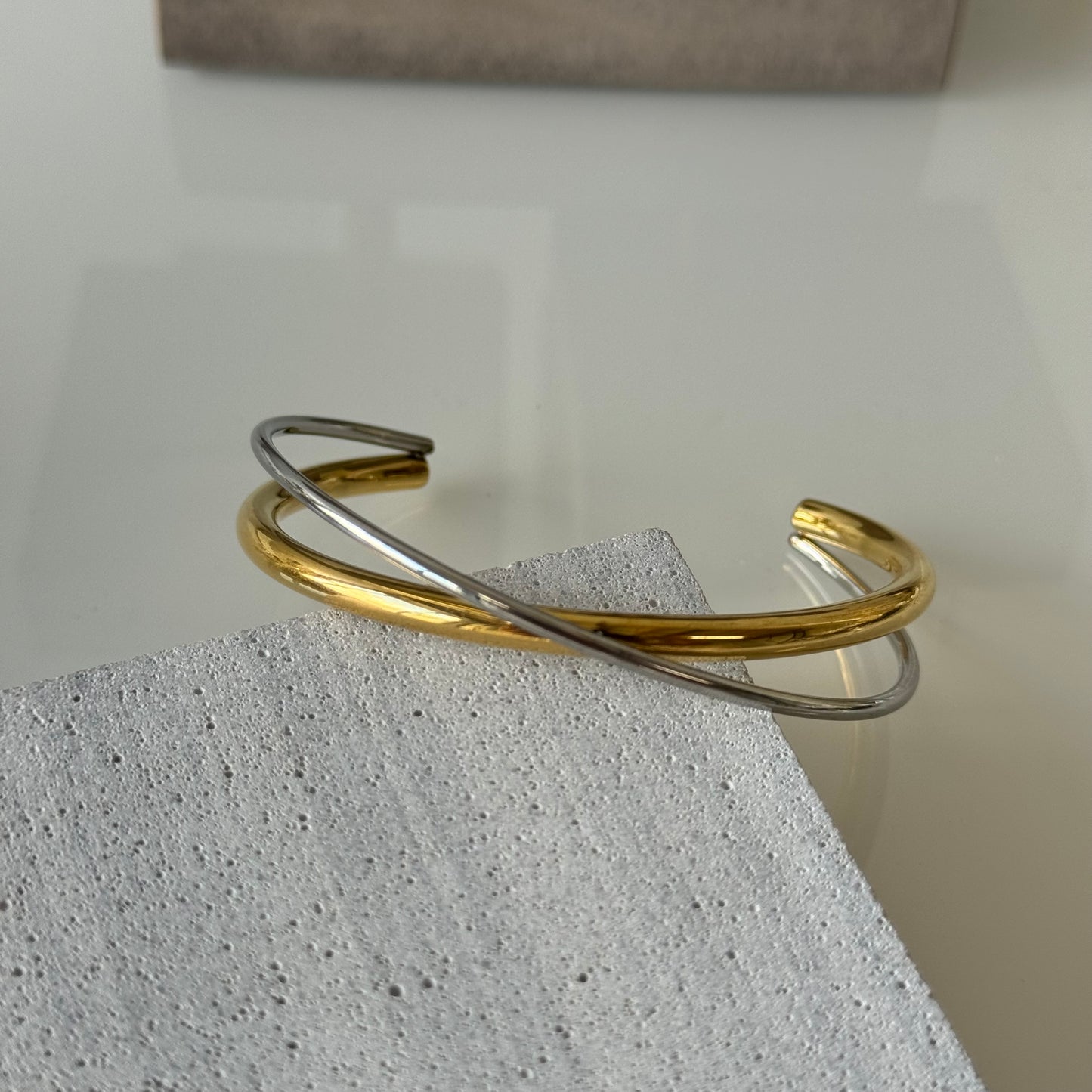 two tones bangle