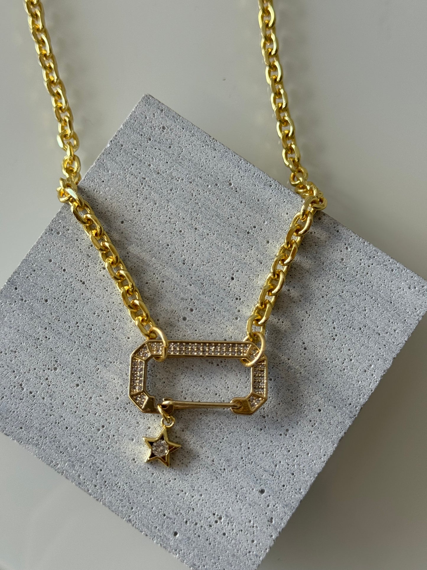 sofi necklace